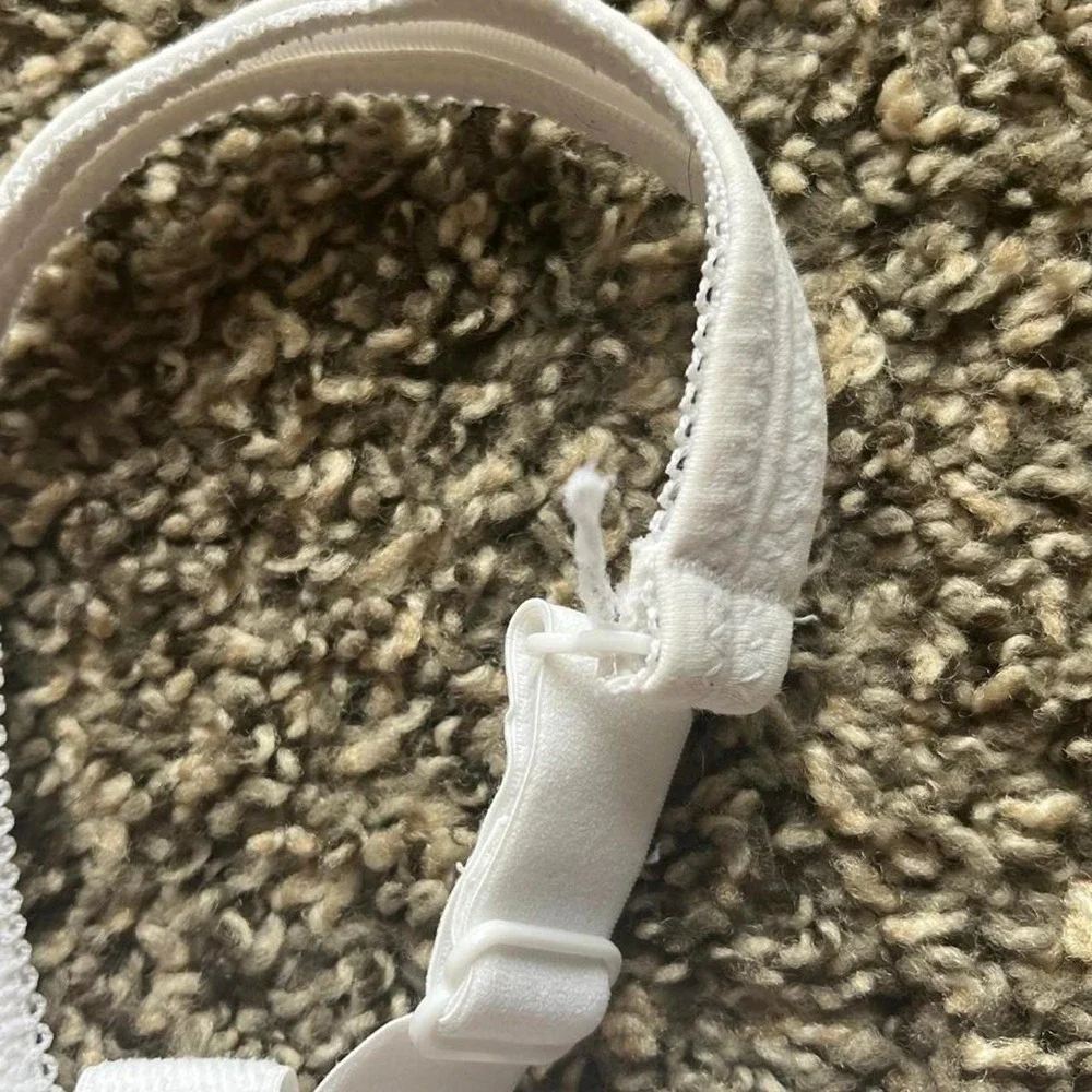 Bali white wired